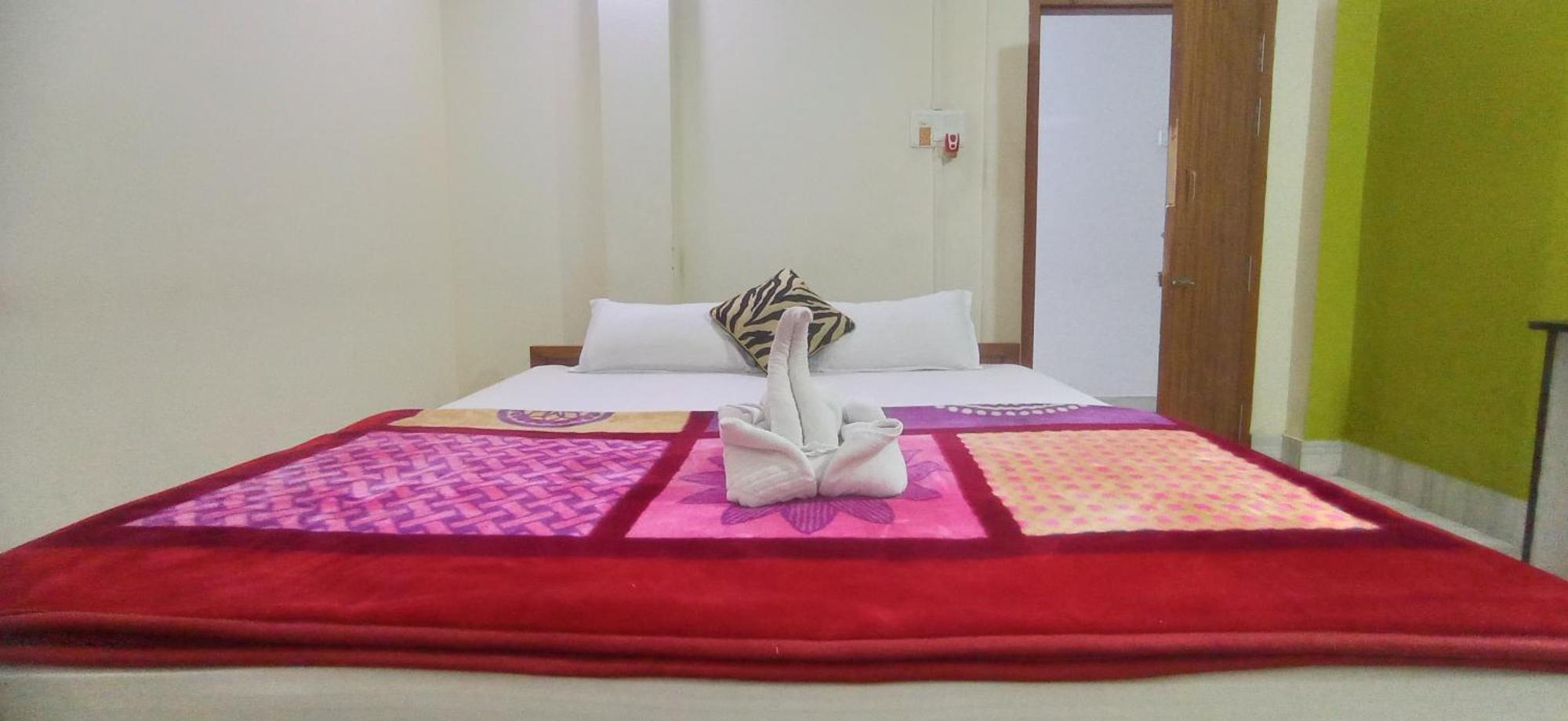 Hotel Kaziranga Holidays Εξωτερικό φωτογραφία